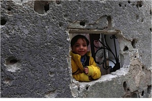 a Syrian child doing some real-life framing!